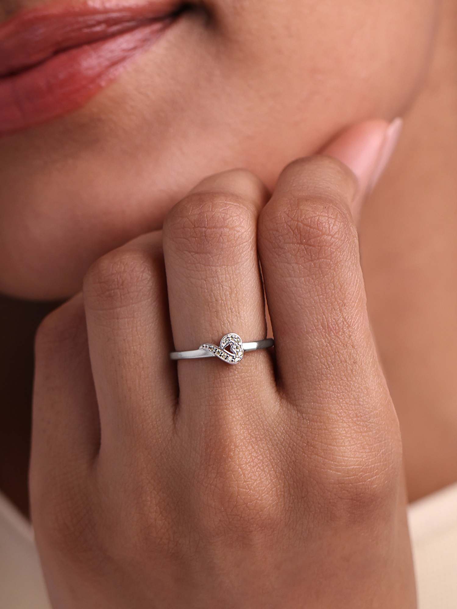 Shaya by CaratLane Stereo Hearts Ring In 925 Silver