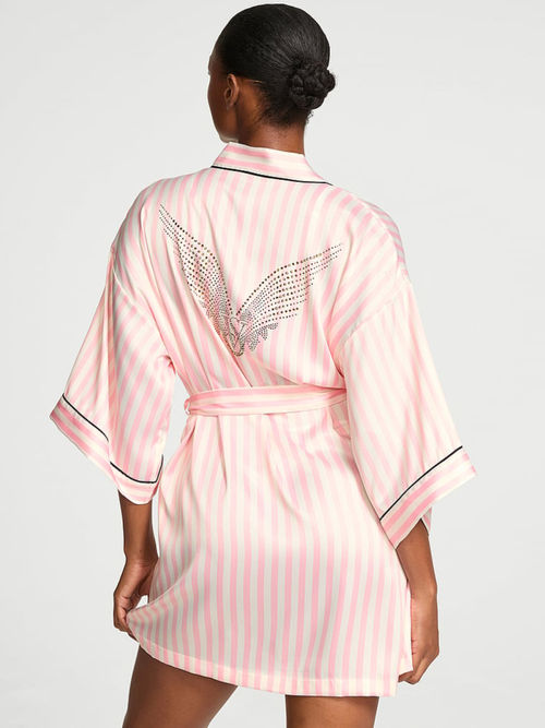 pink dressing gown victoria's secret Victoria's Secret Short Cozy Plush Logo Robe Pockets Pink Size M/L NWT