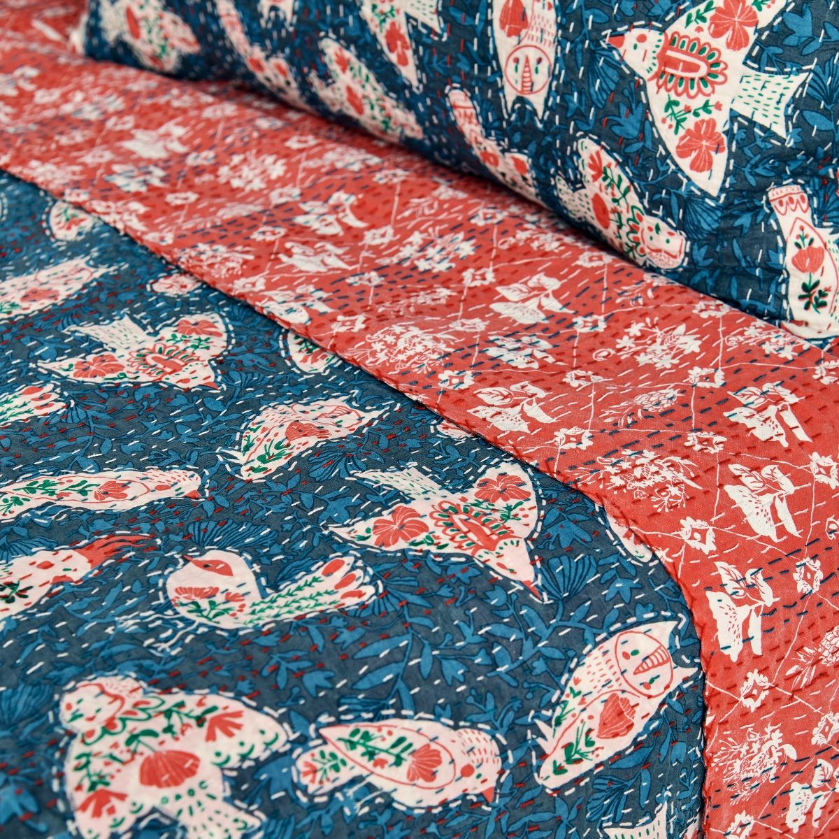 Buy Chumbak Sunshine State Bed Spread Online