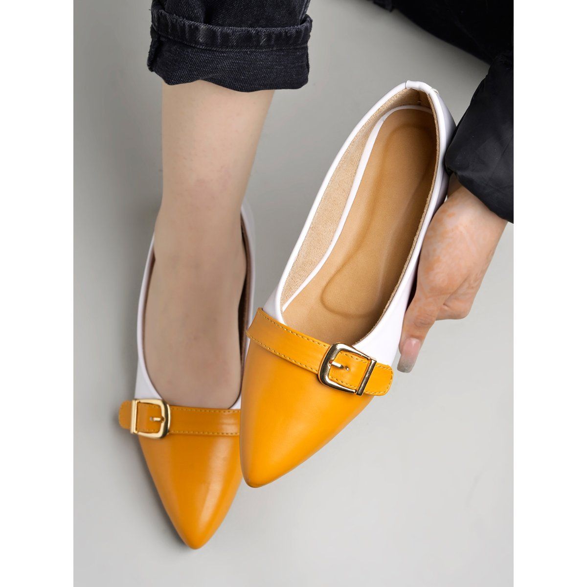 pointed belly shoes