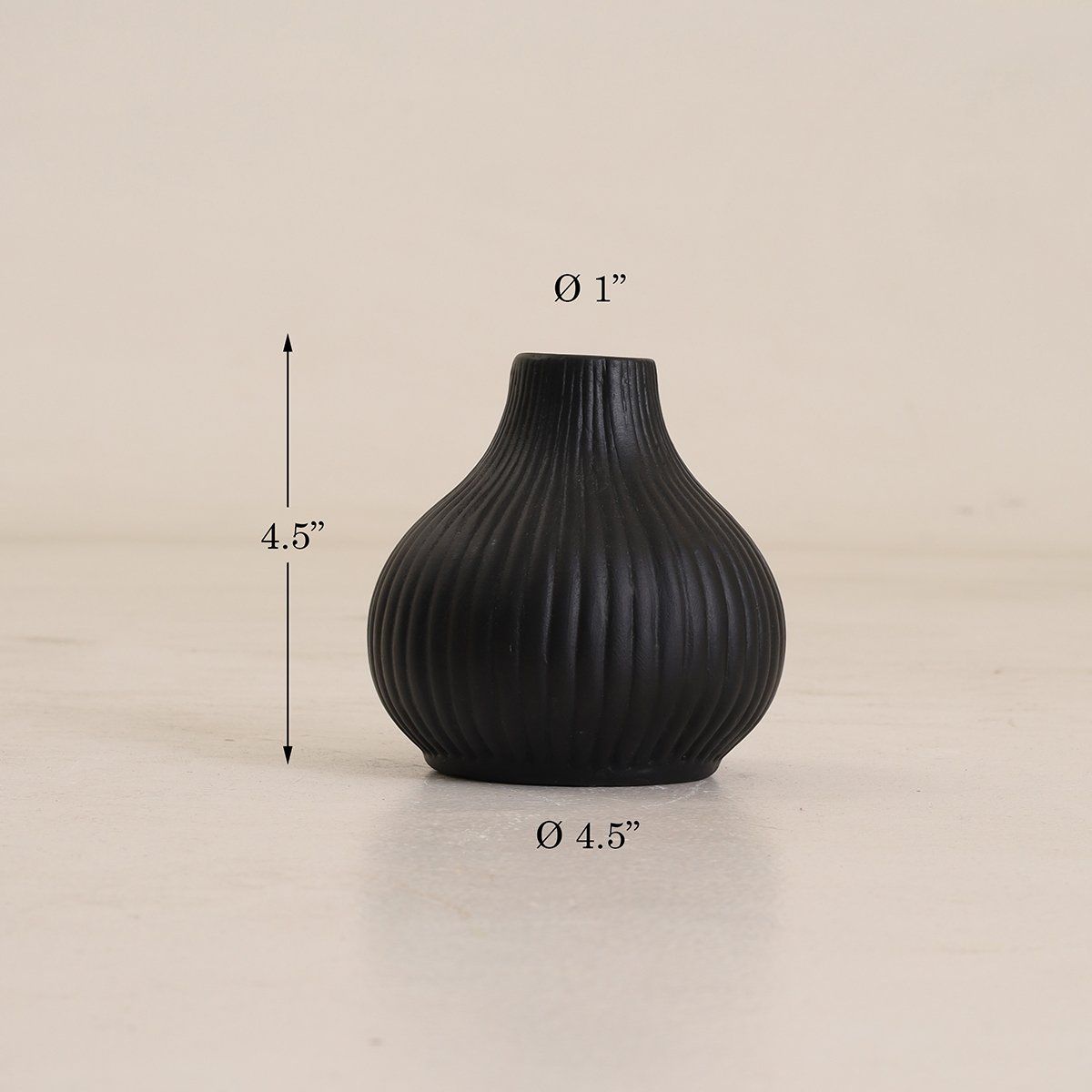 Buy PUREZENTO Small Black Decorative Vase for Home Centre Table Flowers ...