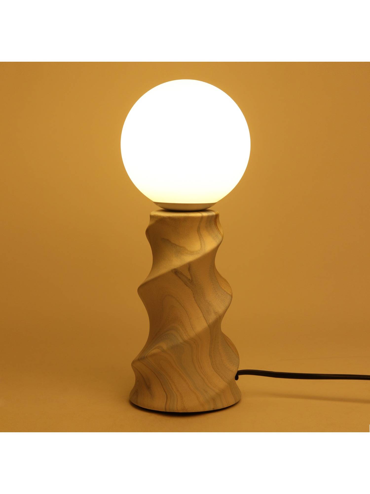 De Maison Decor Twist Forme Blue Table Lamp