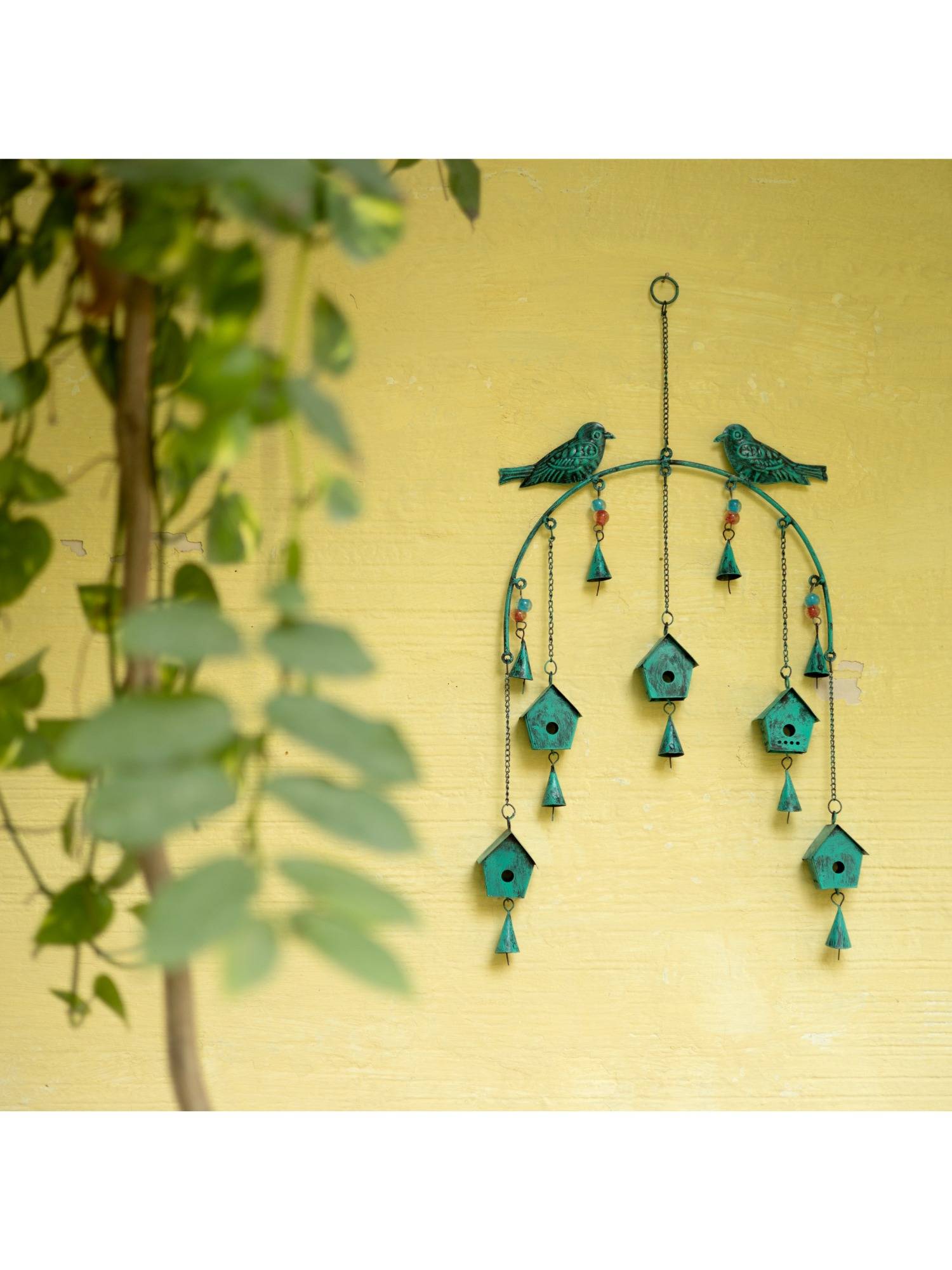 DULI Handcrafted Birdhouse Metal Wall Hanging with Bells for Home Decor