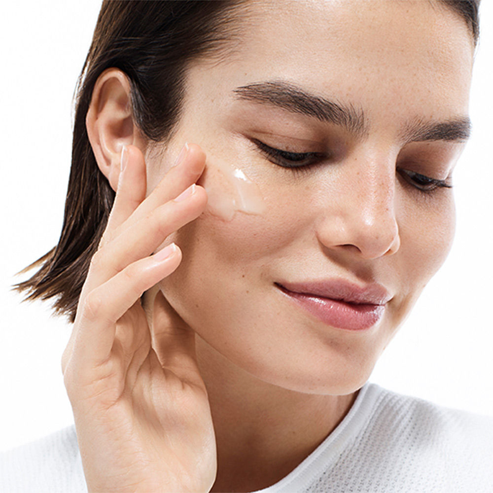 Clinique Even Better Clinical Radical Dark Spot Corrector + Interrupter (Serum with Vitamin C