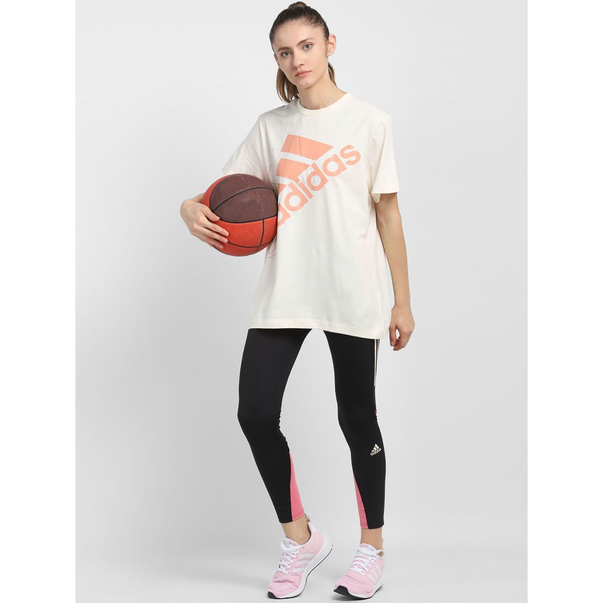 adidas W Q3 BLuv BL T White Sports TShirt (L) Buy adidas W Q3 BLuv BL