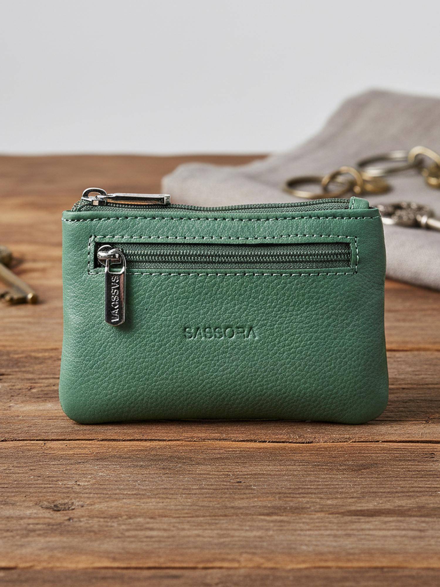 Sassora Genuine Leather Compact Holder For Car, Bike And House Key Case For Women Green (S)