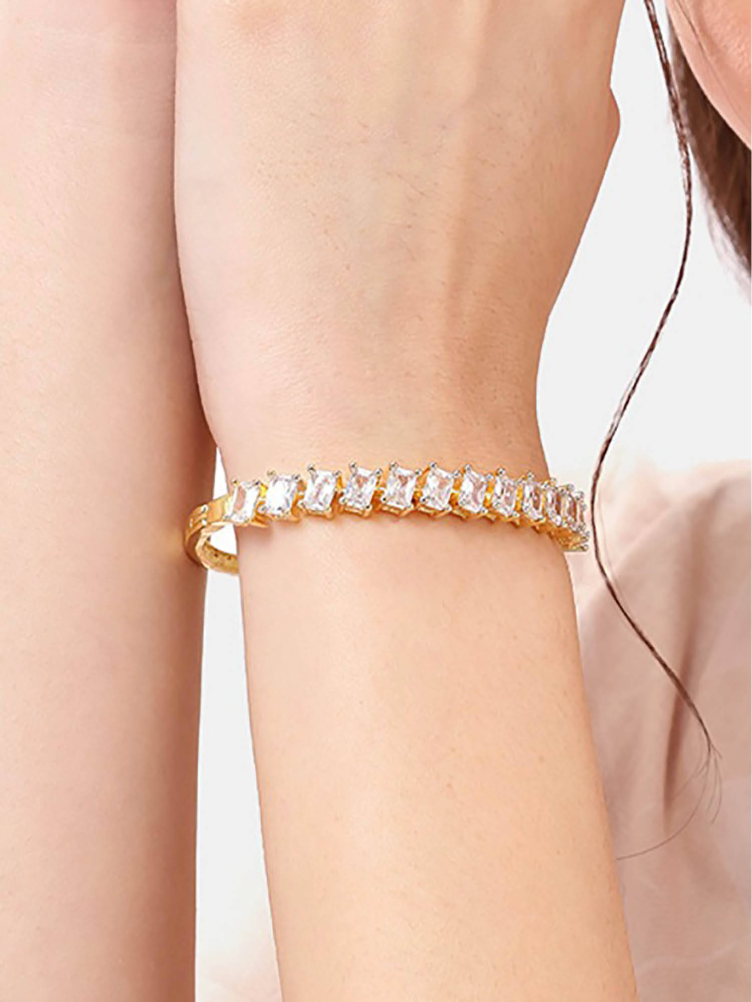 Nuyug White Brass Rhodium Plated Bracelet