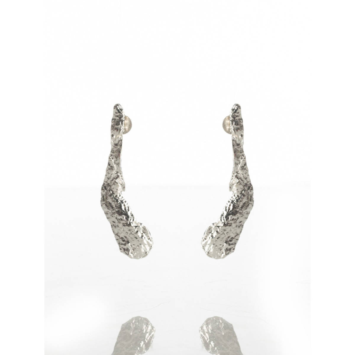 Kassa Silver Oak Curved Earrings