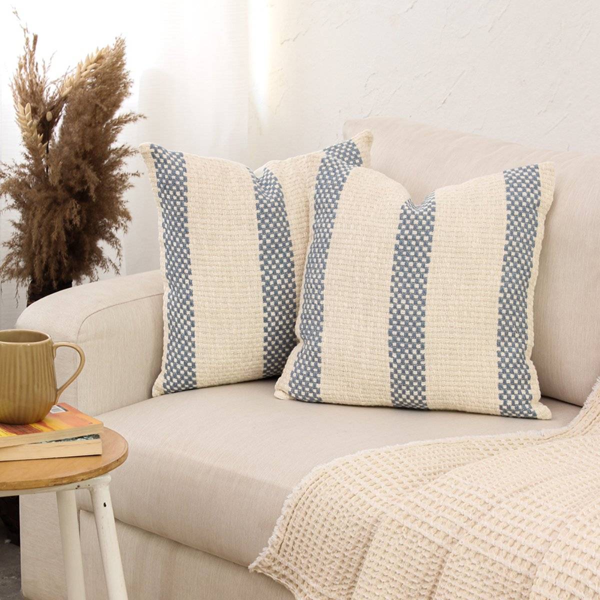 House This Shivalik Cushion Cover Set Dark Blue (16 x 16 inches)