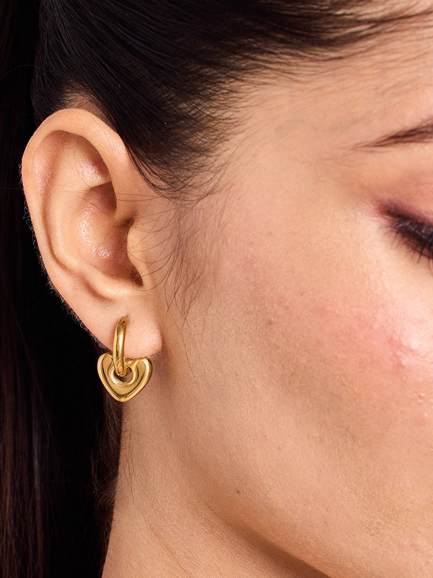 ELRA 18K Gold Plated Link Heart Earrings