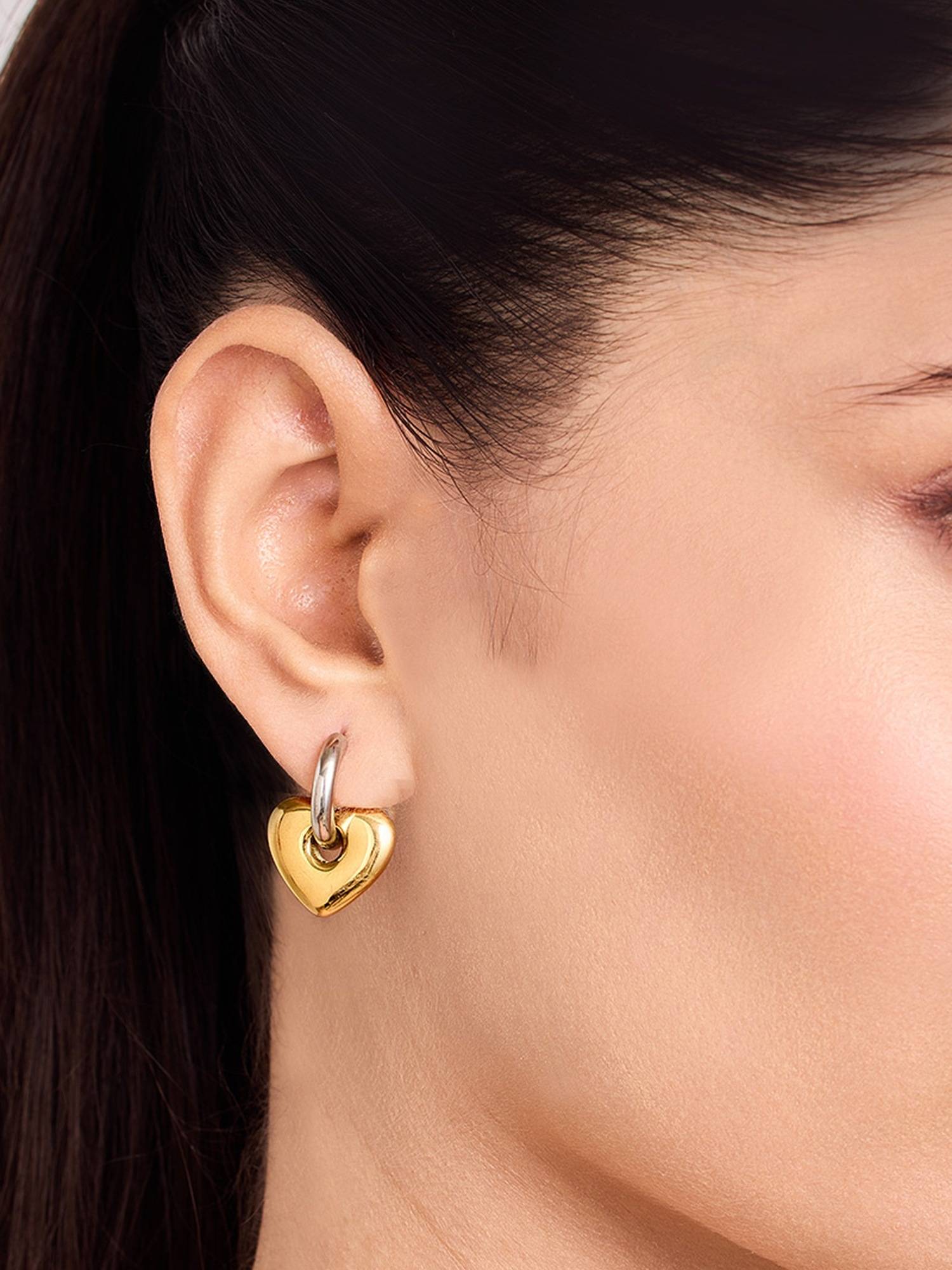 ELRA Golden Heartshine Earrings