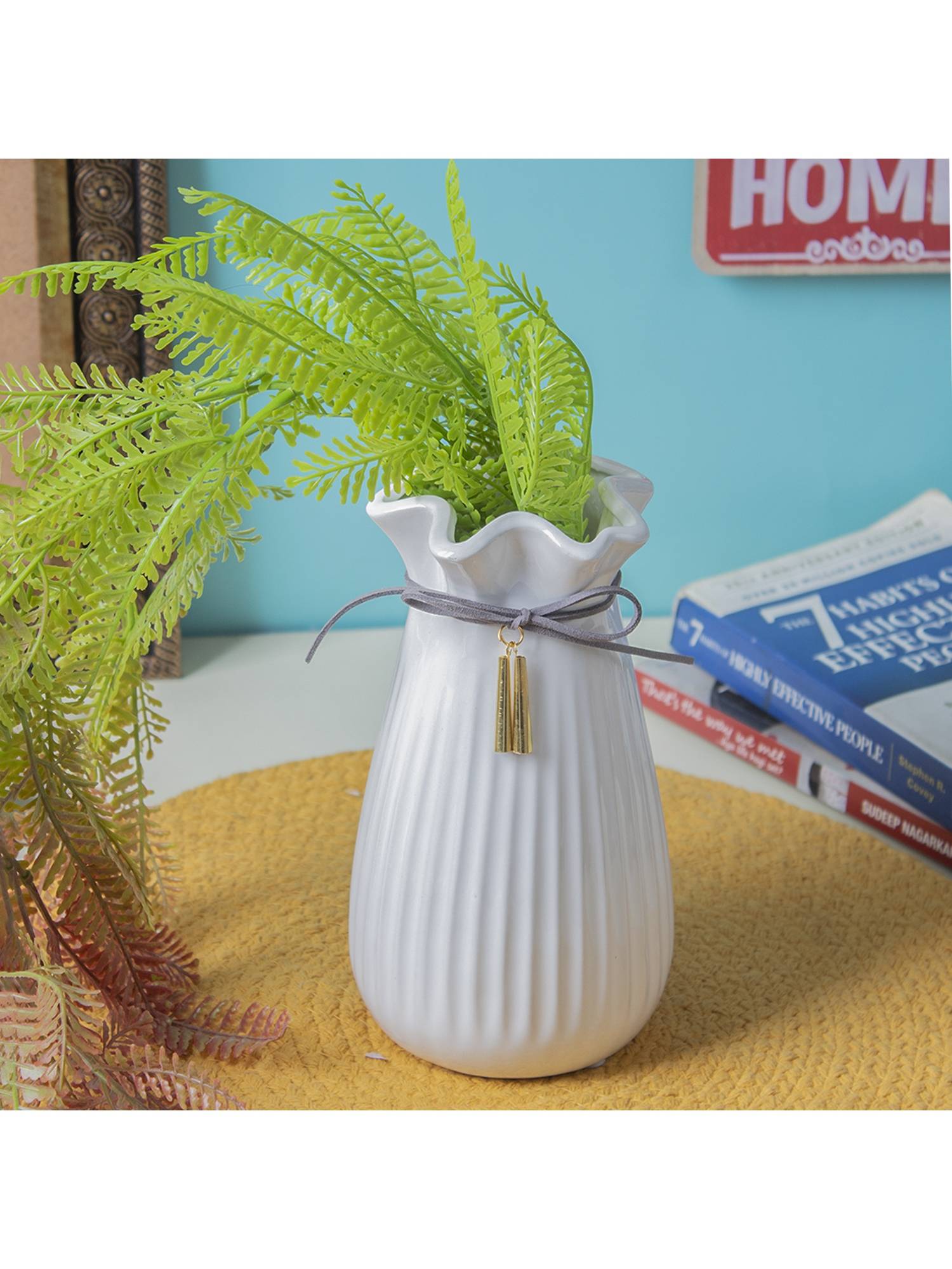 Voncasa Ceramic White Vase