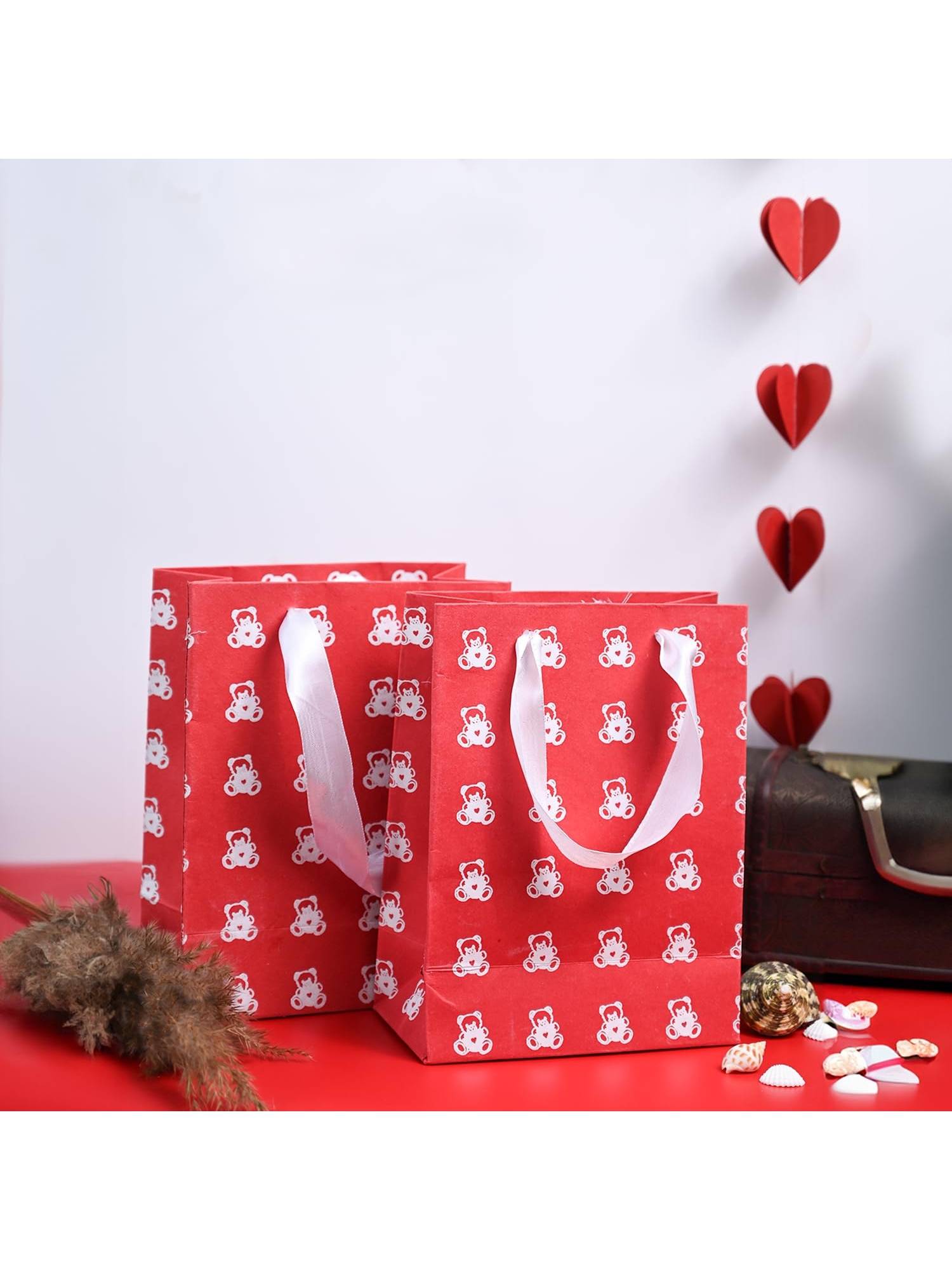 Voncasa Paper Red Gift Bag (Pack of 2)