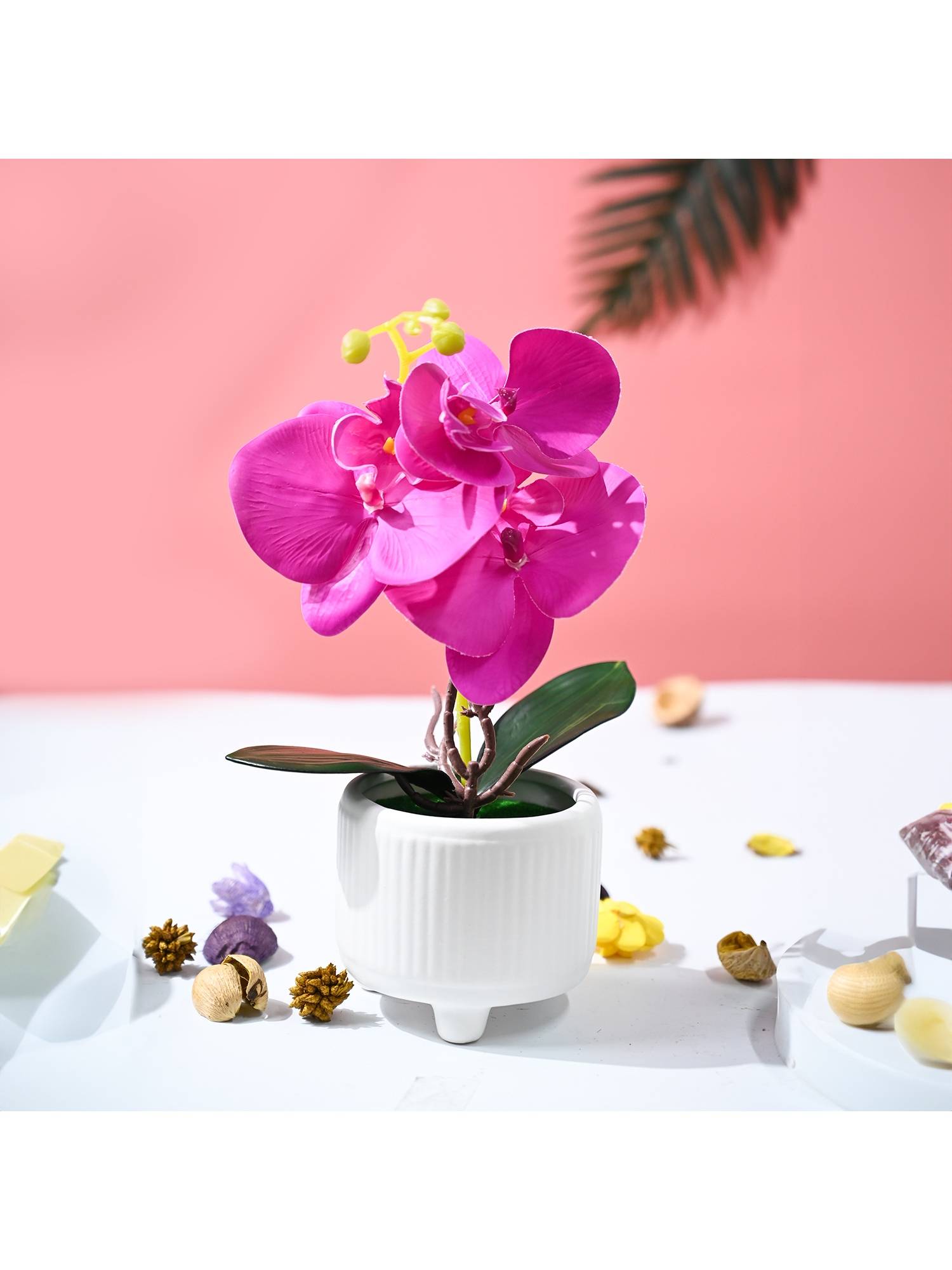 Voncasa Polyester White Flower With Pot