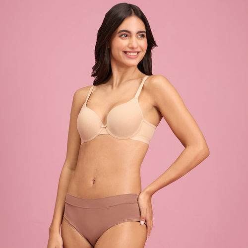 Nykaa - Don't shy away from sheer! 😍💁‍♀️ 👙 F093 Plunge Pushup