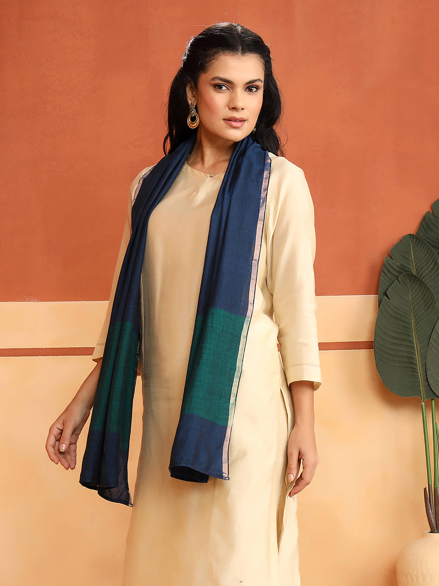 Fabindia Teal Cotton Blend Hand Woven Stole