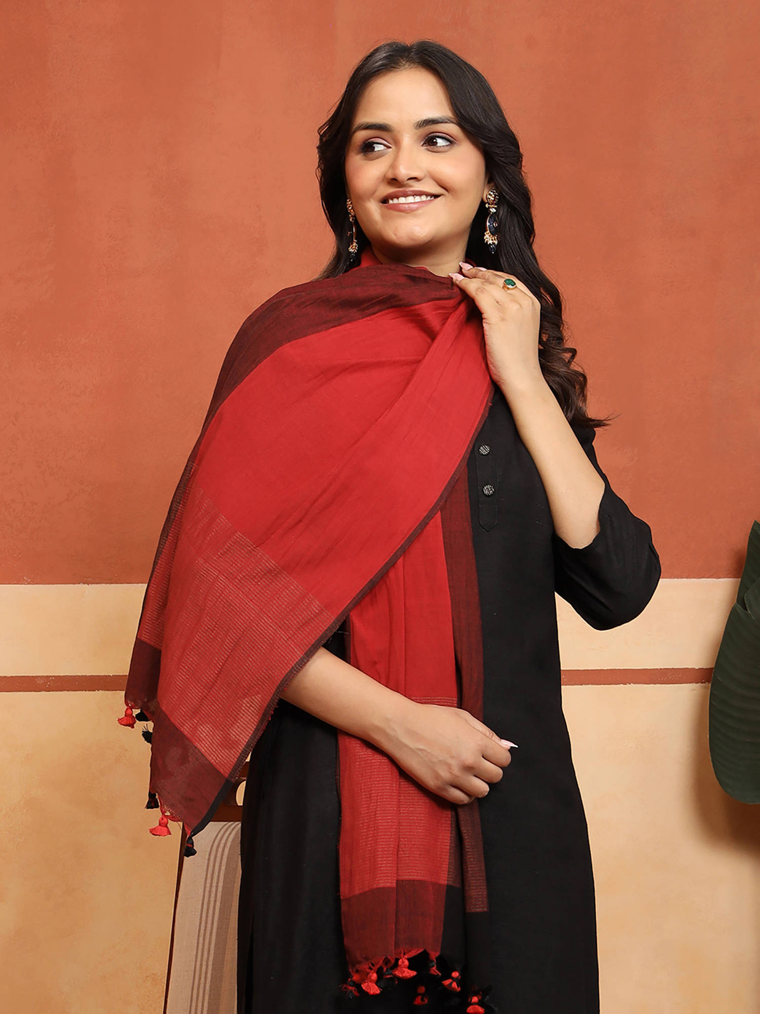 Fabindia Red Cotton Blend Hand Woven Stole