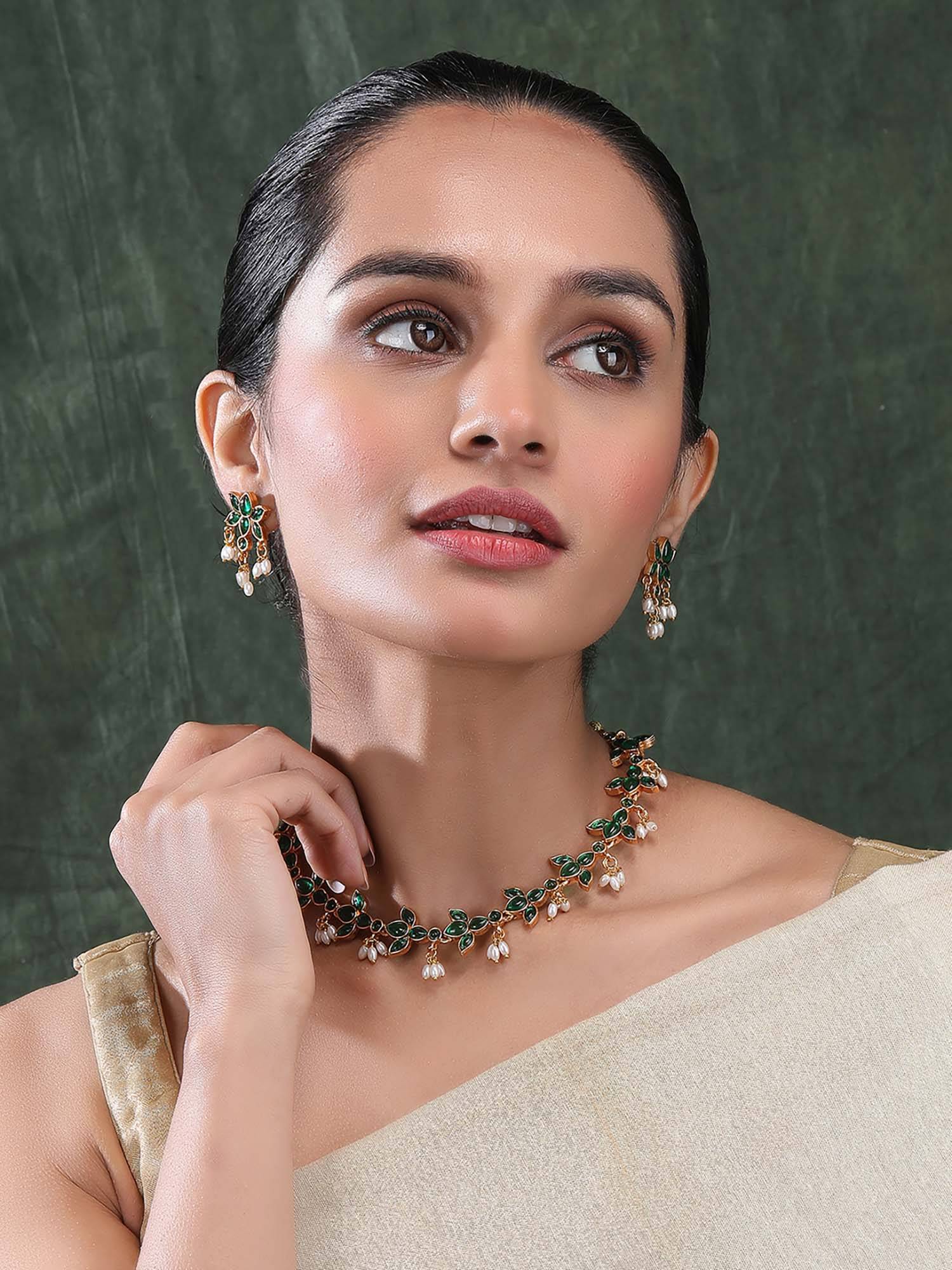 STILEADDA Green Copper Stones Necklace with Pair Of Earrings