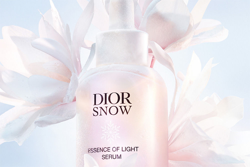 Buy DIOR Diorsnow Essence Of Light Serum Online