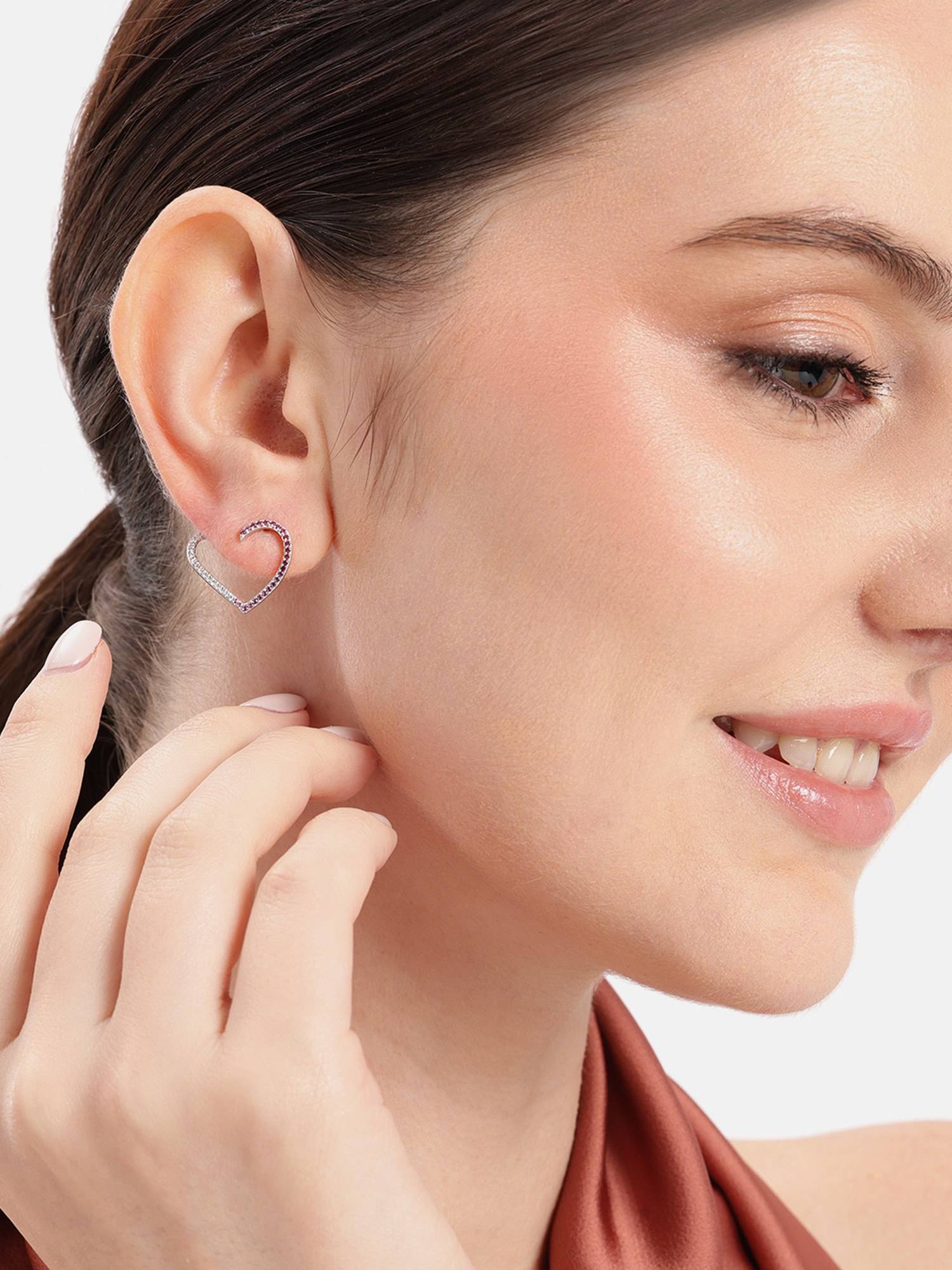 Carlton London Gradient Ruby Heart Studs
