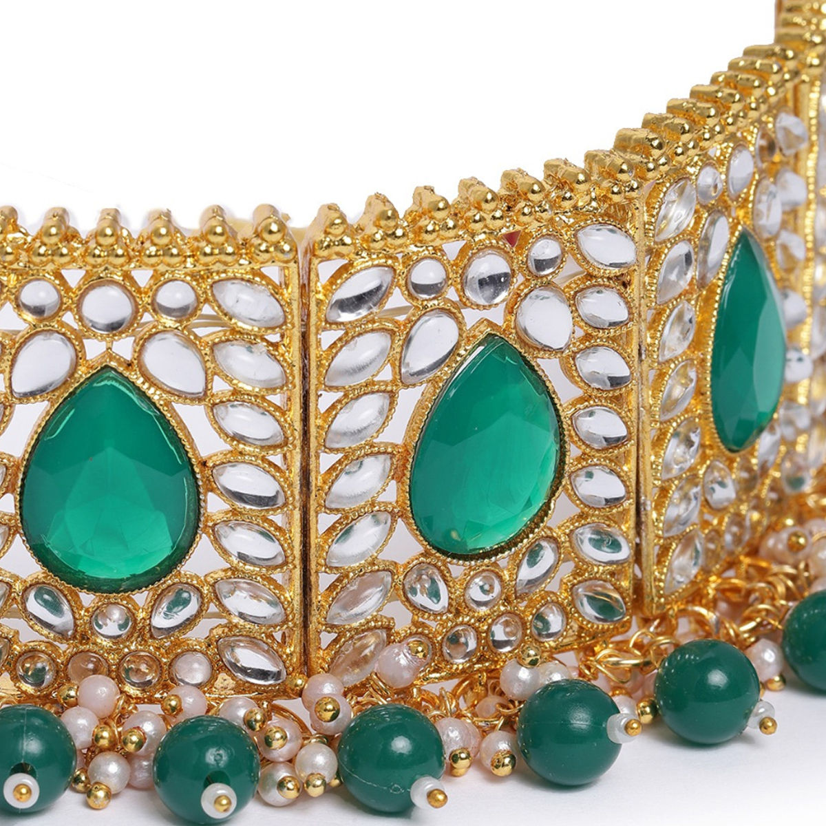 Buy Zaveri Pearls Green Stones And Beads Wedding Collection Kundan Choker