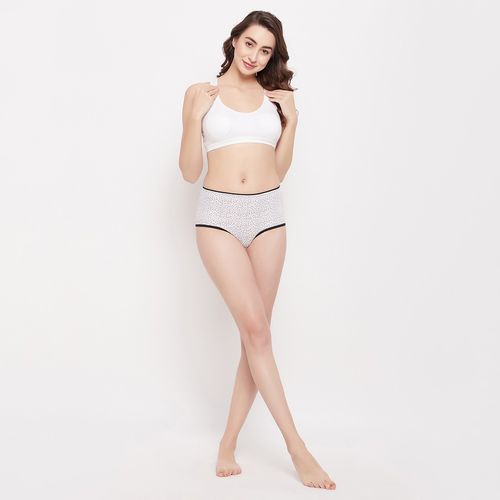 Buy Non-Padded Non-Wired Full Cup Racerback Teen Bra in Baby Pink with  Removable Cups - Cotton Online India, Best Prices, COD - Clovia - BB0043A22