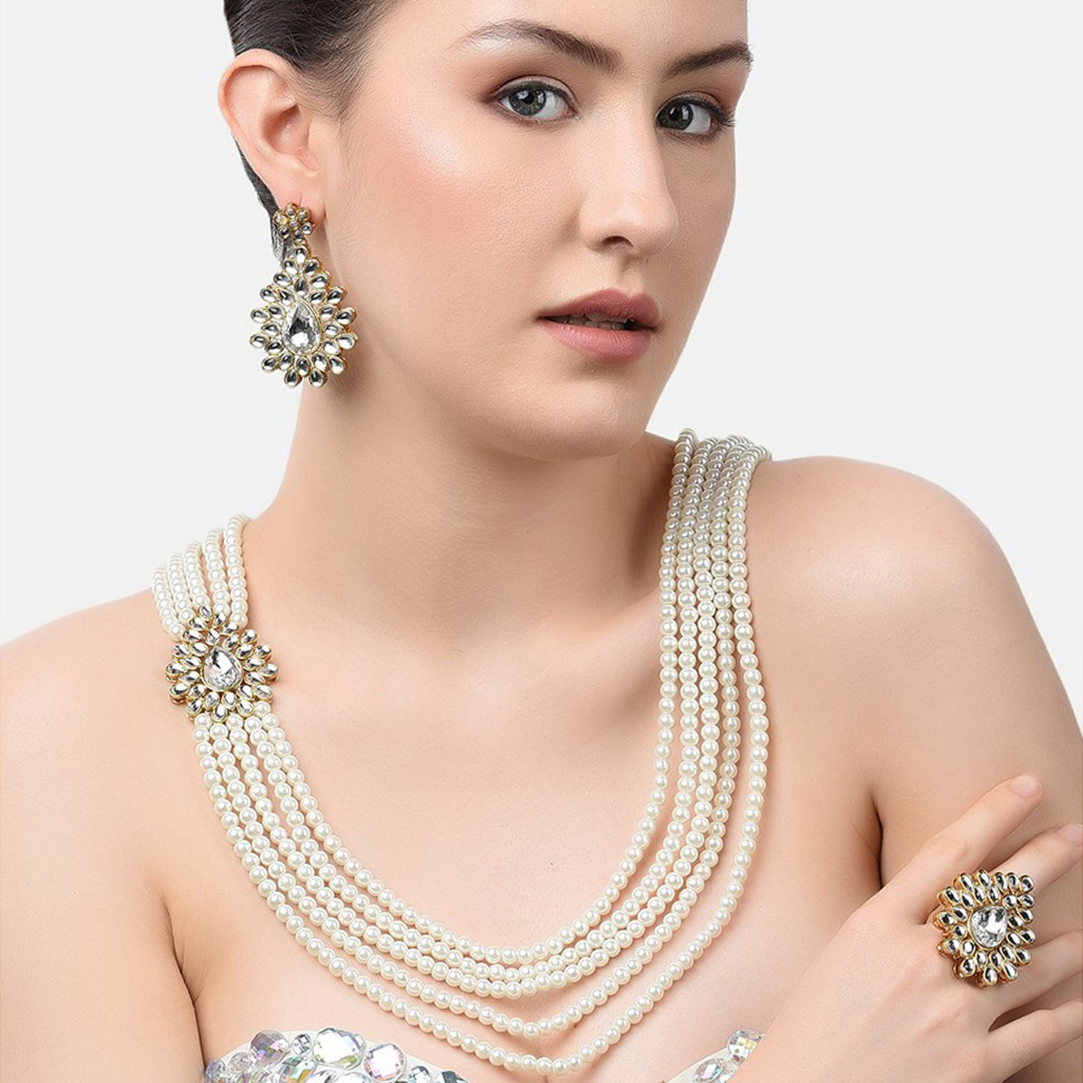 Heavy Antique Gold Pearl Necklace Set With Jhumka Earrings