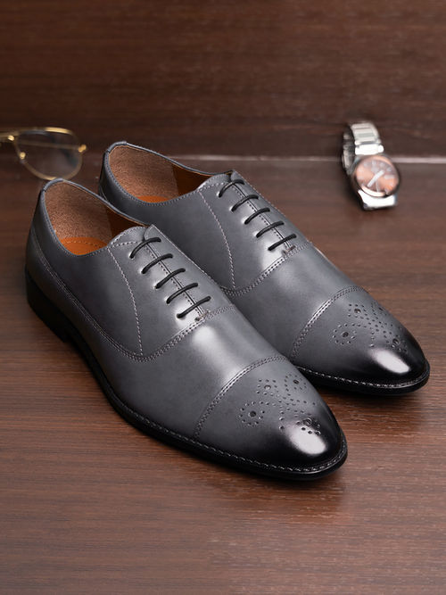 Buy Louis Stitch Men Ash Grey Formal Lace Up Derby Shoes Online