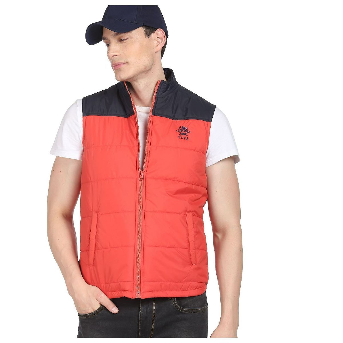 Us polo assn sleeveless on sale jacket