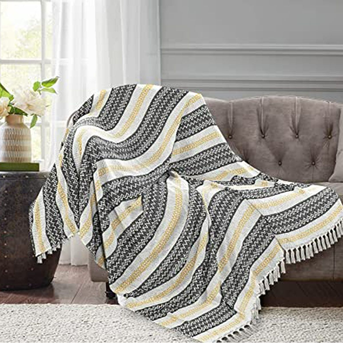 Buy Sashaa World Sofa Throw Blanket Bedcover Online