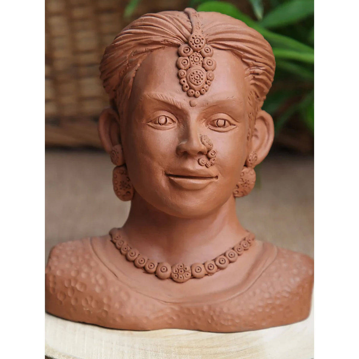 Amalfiee Ceramics Terracotta Handmade Lady Sculpture
