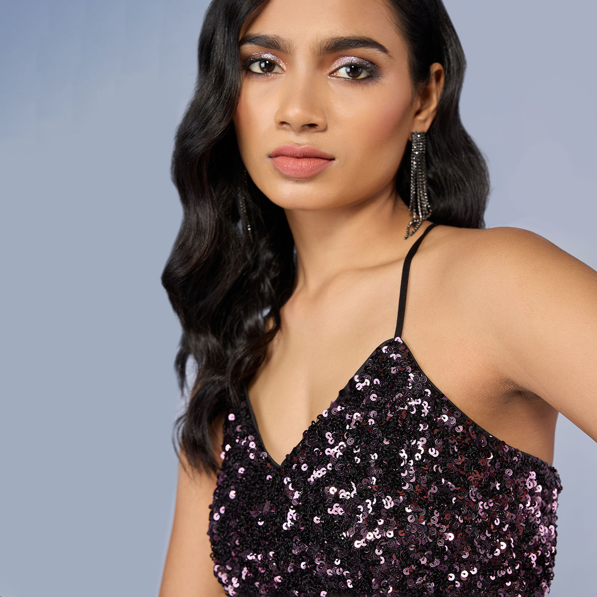Buy RSVP by Nykaa Fashion Wine Sequin Curve Slit Maxi Skirt Co-Ord (Set ...