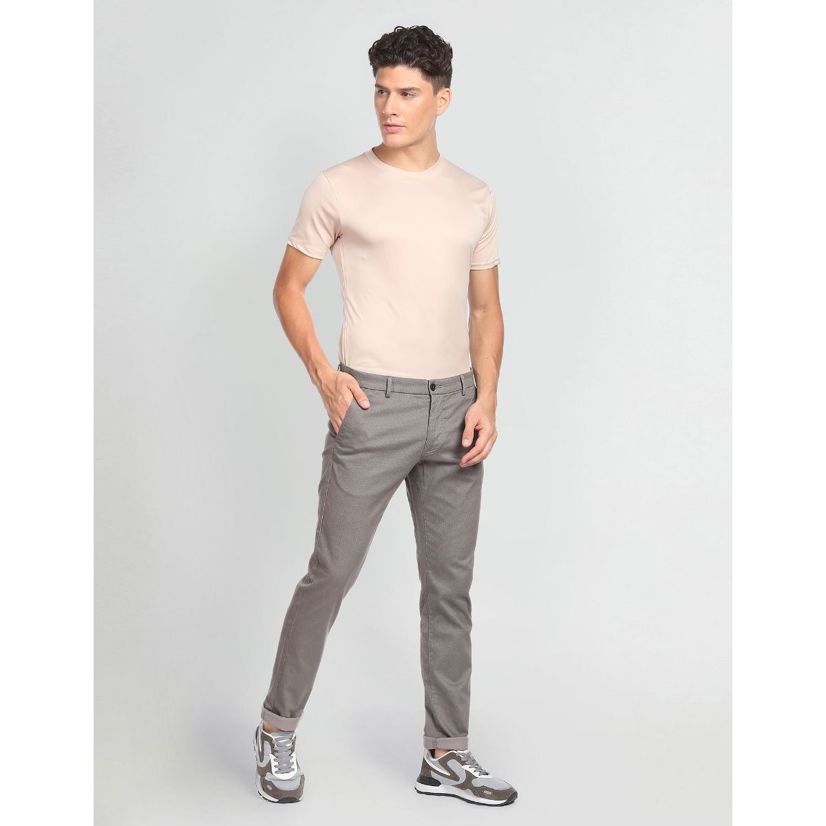 Buy Arrow Sports Low Rise Slim Fit Trousers - NNNOW.com