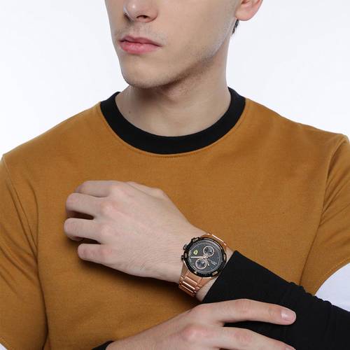 Buy Scuderia Ferrari Apex 0830640 Black Dial Analog Watch For Men 