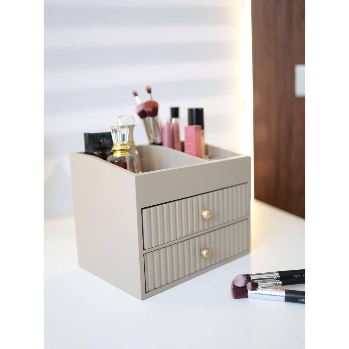 Cinch Home Make-Up Organiser- Beige