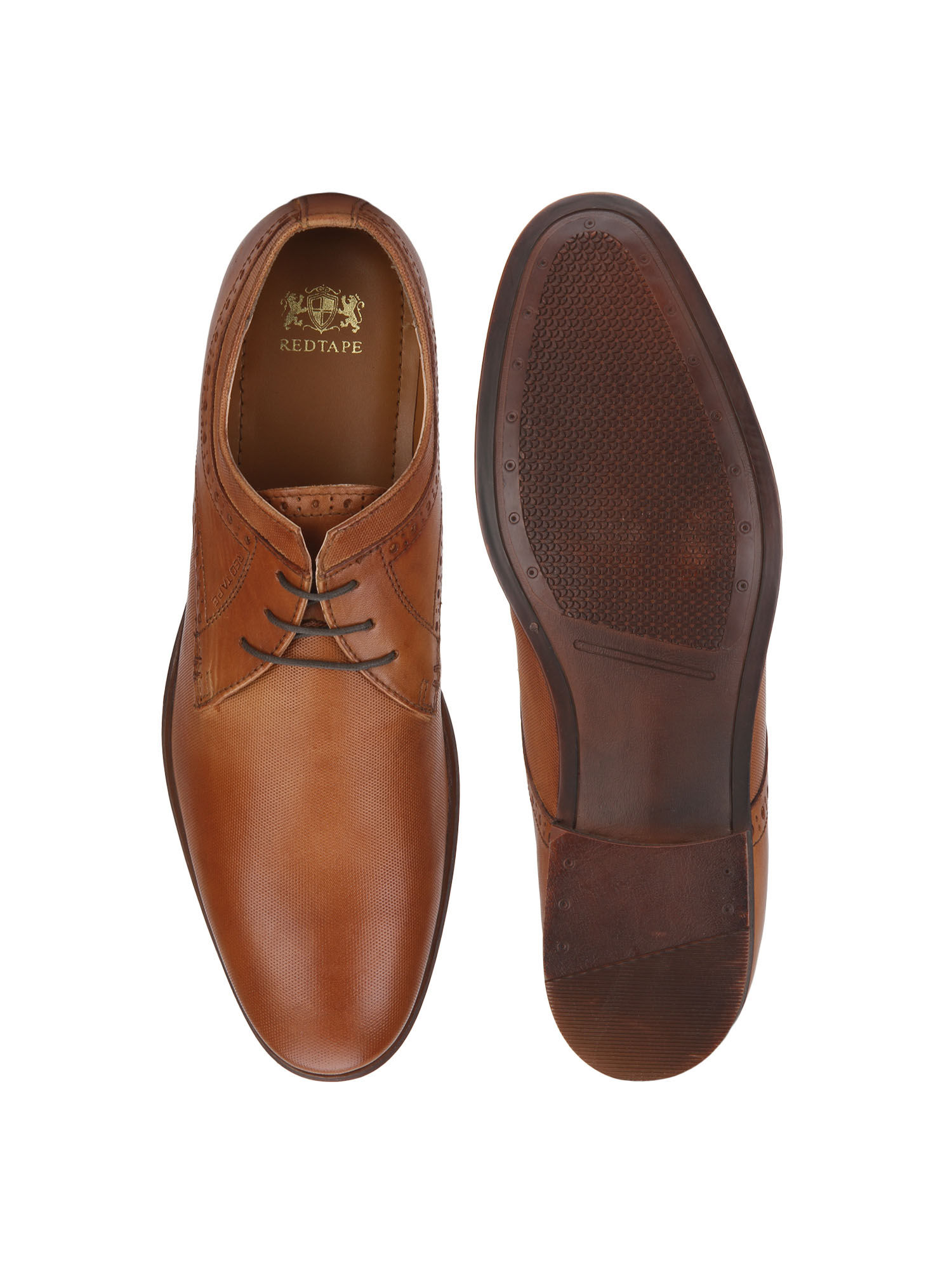 Red tape shoes tan colour top