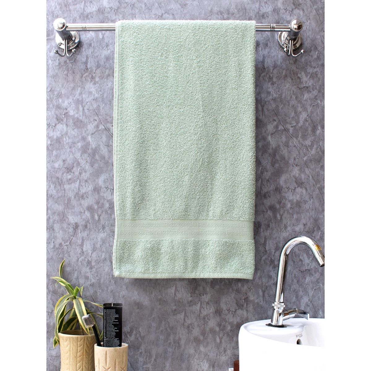 AVI LIVING Set of 2 Quick Dry Cotton Bath Towel, 400 GSM, Mint Blush