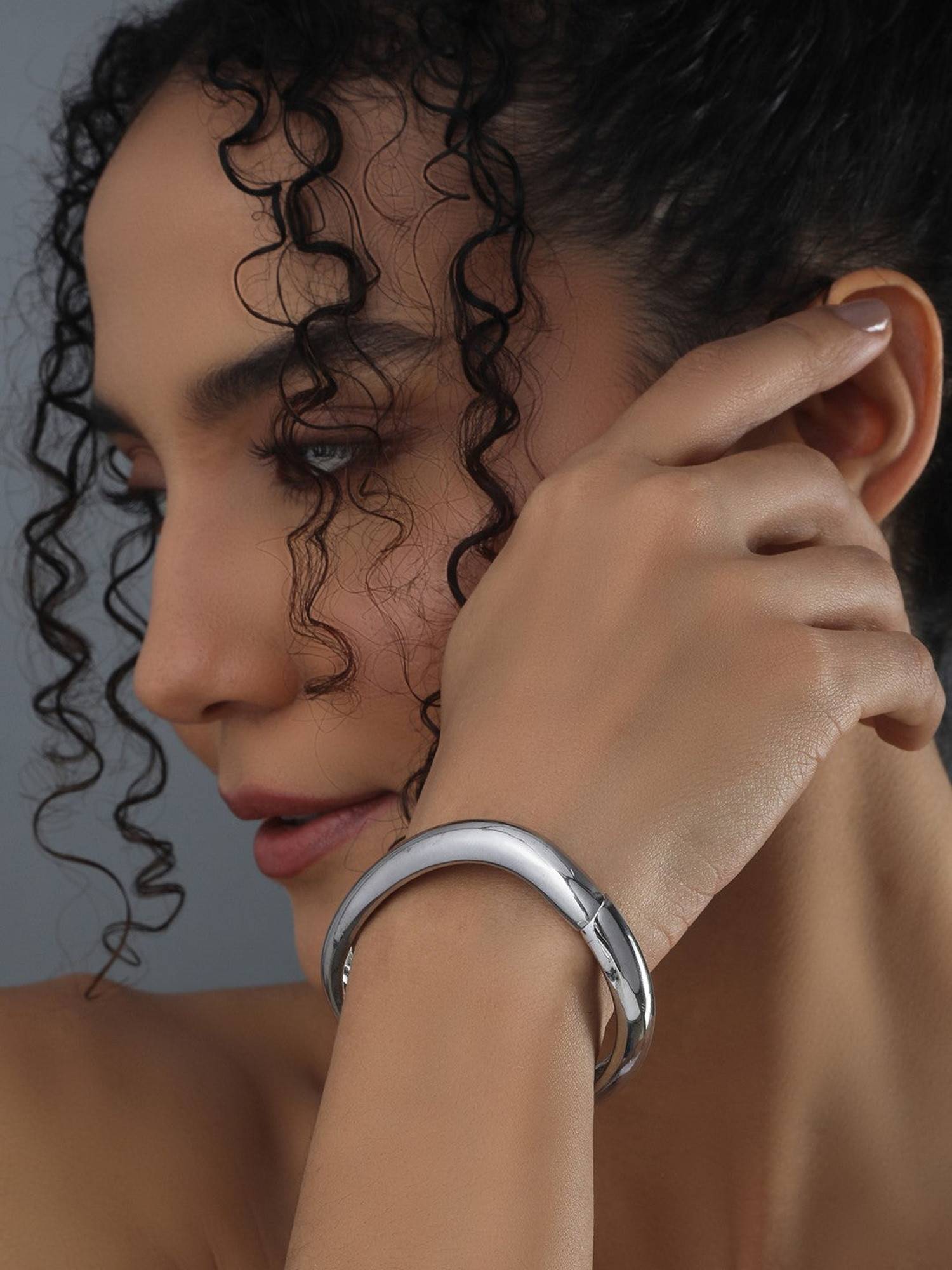 REENISAA Thin Silver Bangle Perfect for Stacking