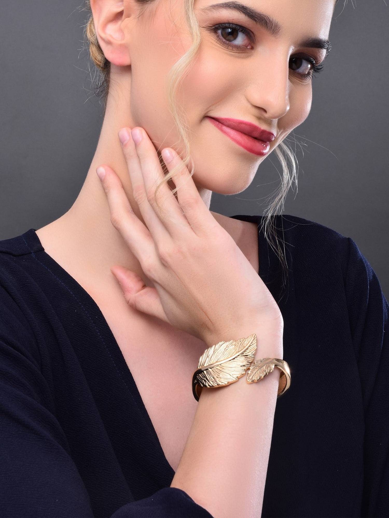 REENISAA Leaf Shaped Adjustable Gold Cuff
