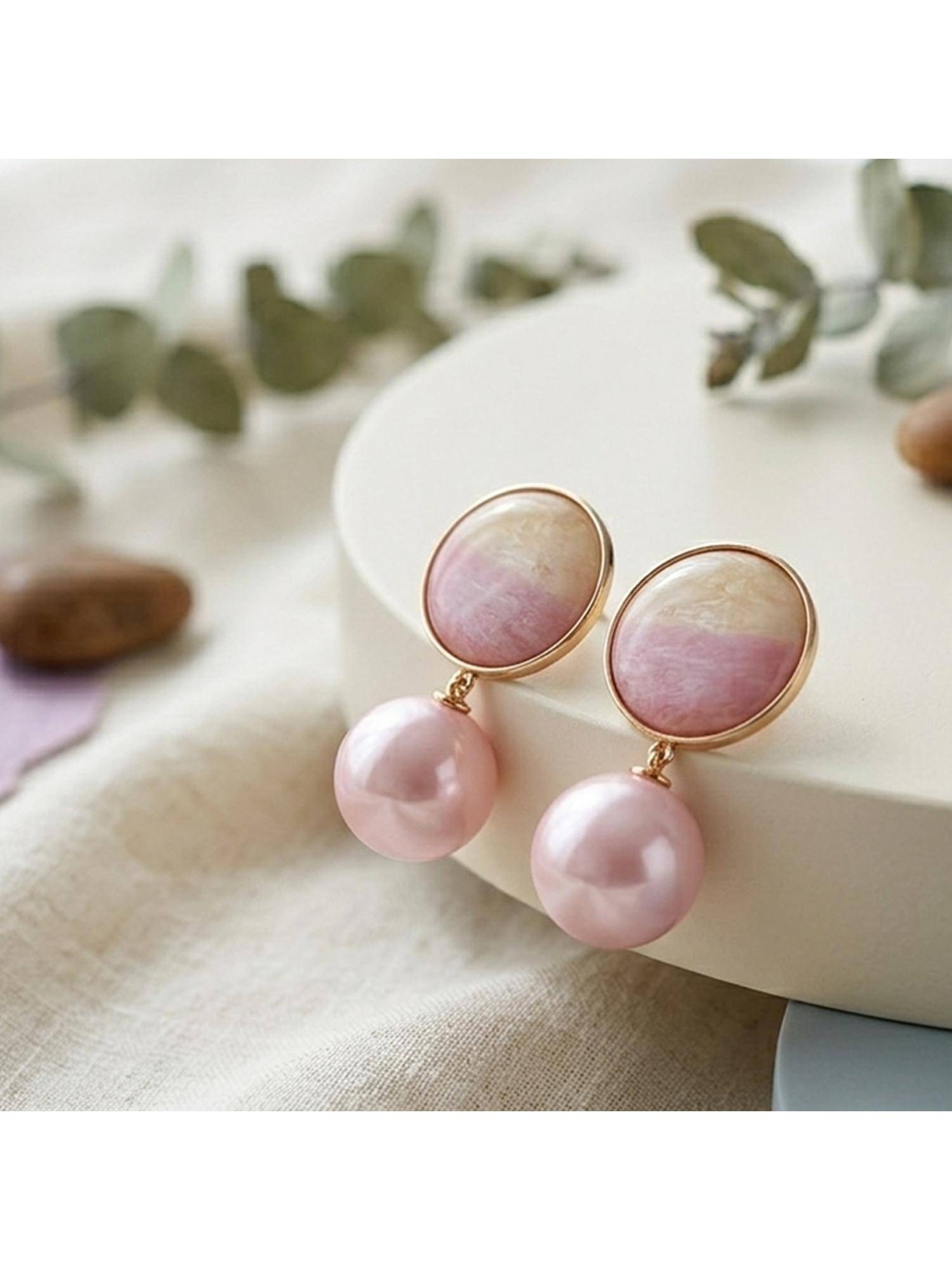 TRIBAL ZONE Ombre Stone Stud with Pearl Drop Earrings