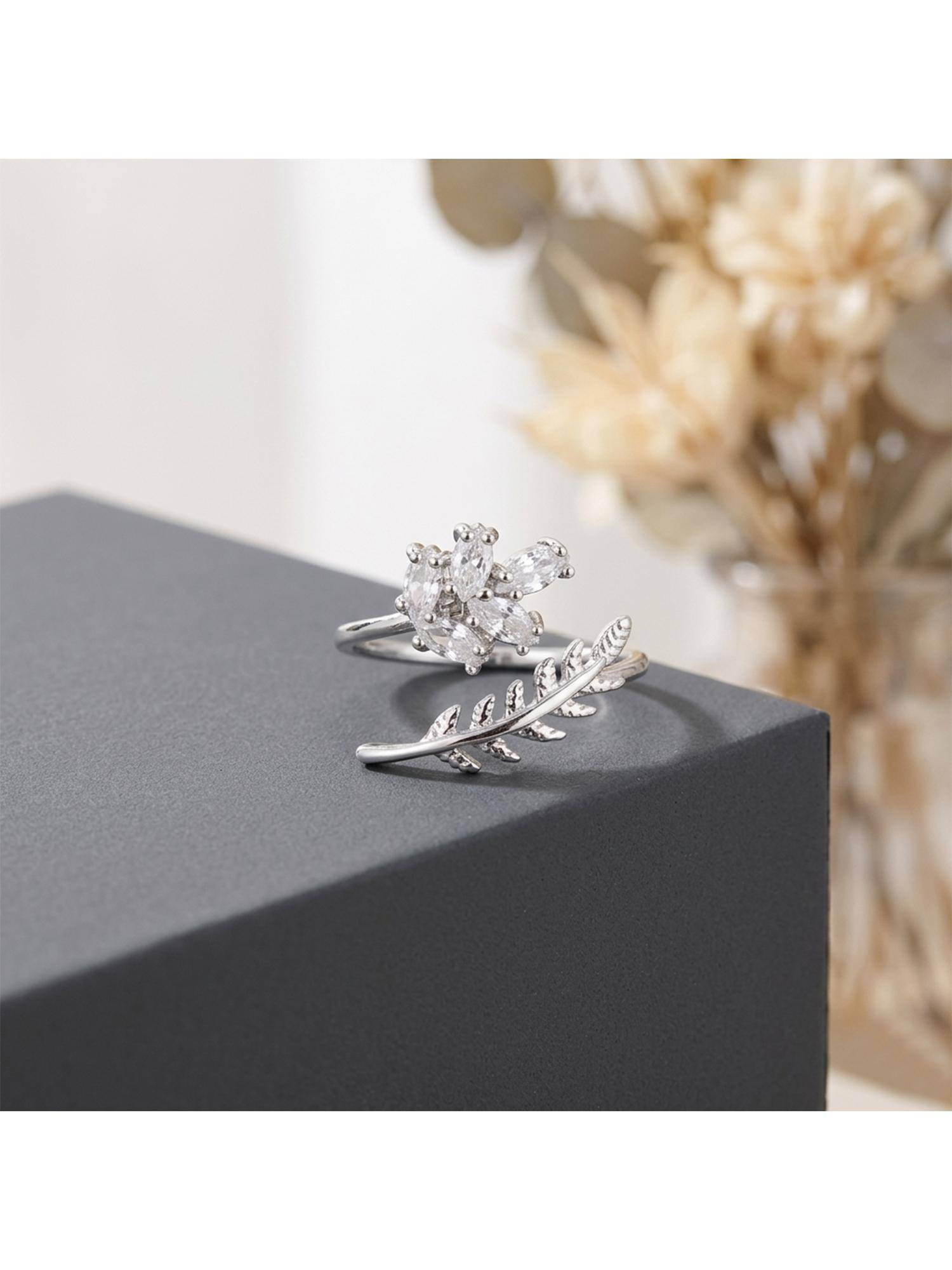 TRIBAL ZONE Silver CZ Cluster and Fern Leaf Open Ring