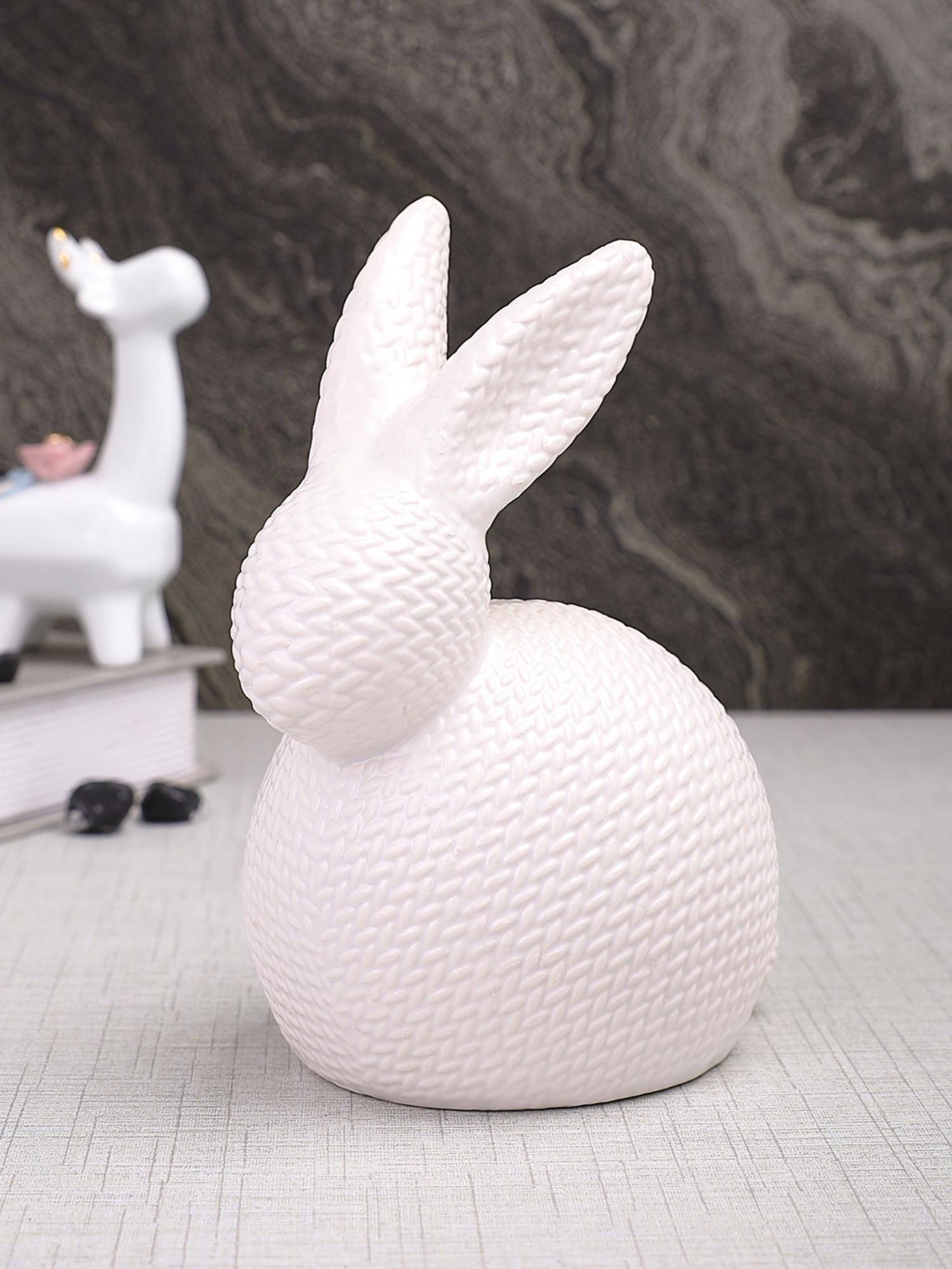 Tayhaa Handcrafted White Ceramic Bunny Figurine