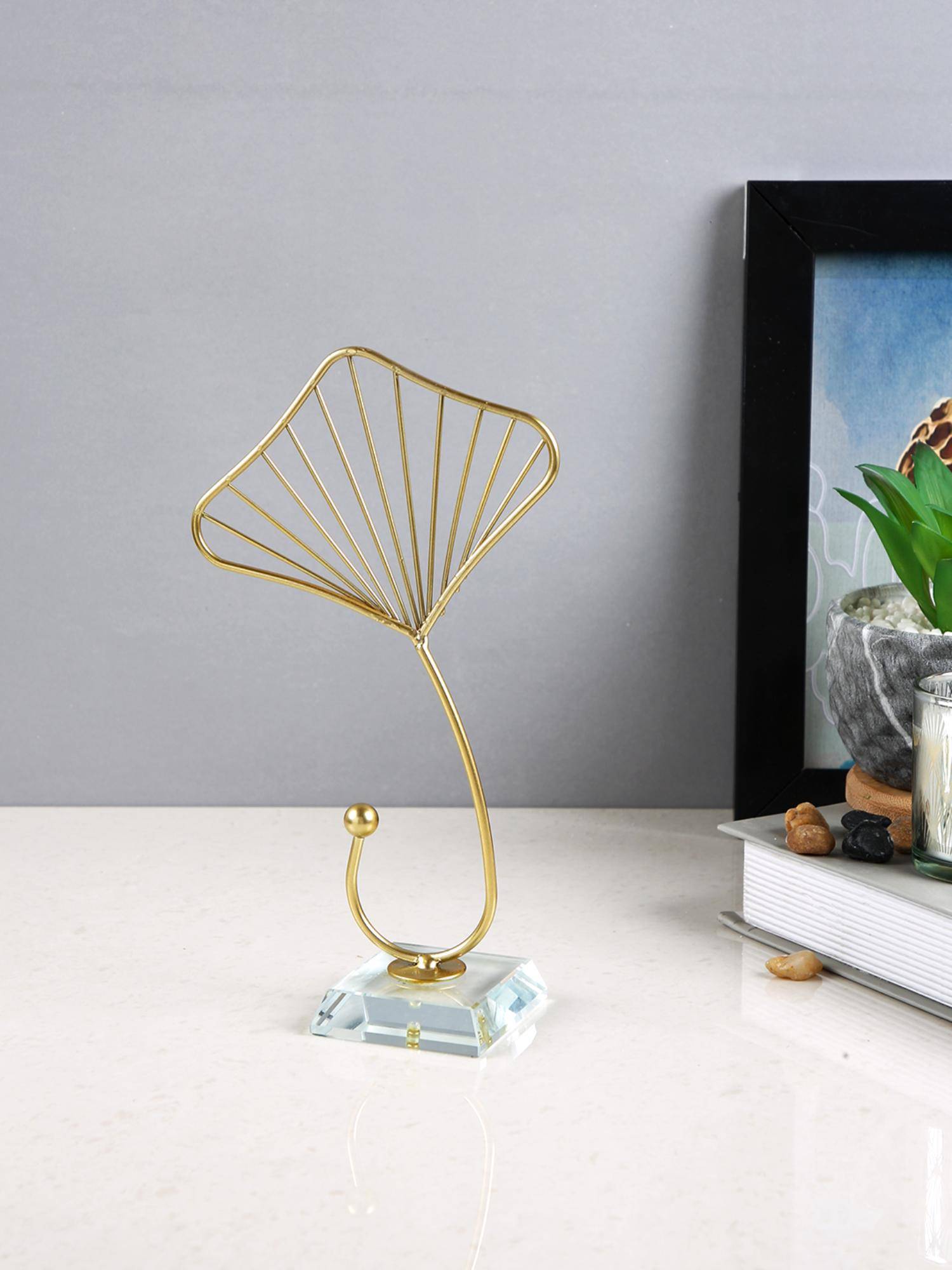 Tayhaa Rose Gold Ginkgo Table Figurine