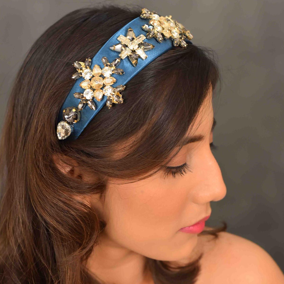 Holiday Charm Headband – Darling State of Mind