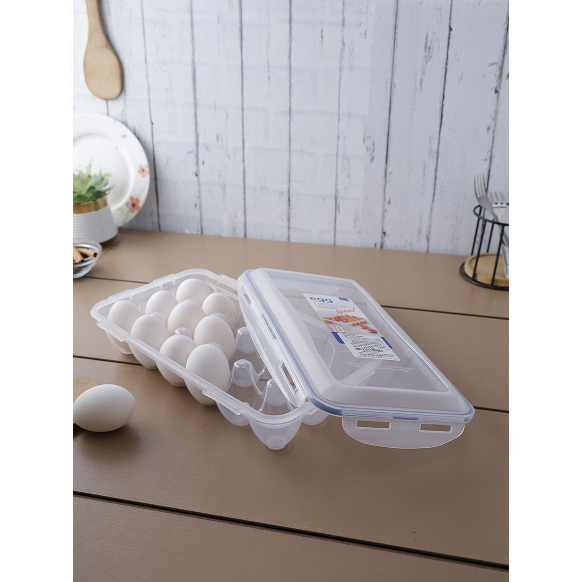 Lock & Lock Classic Plastic Airtight Egg Storage Container With Leak