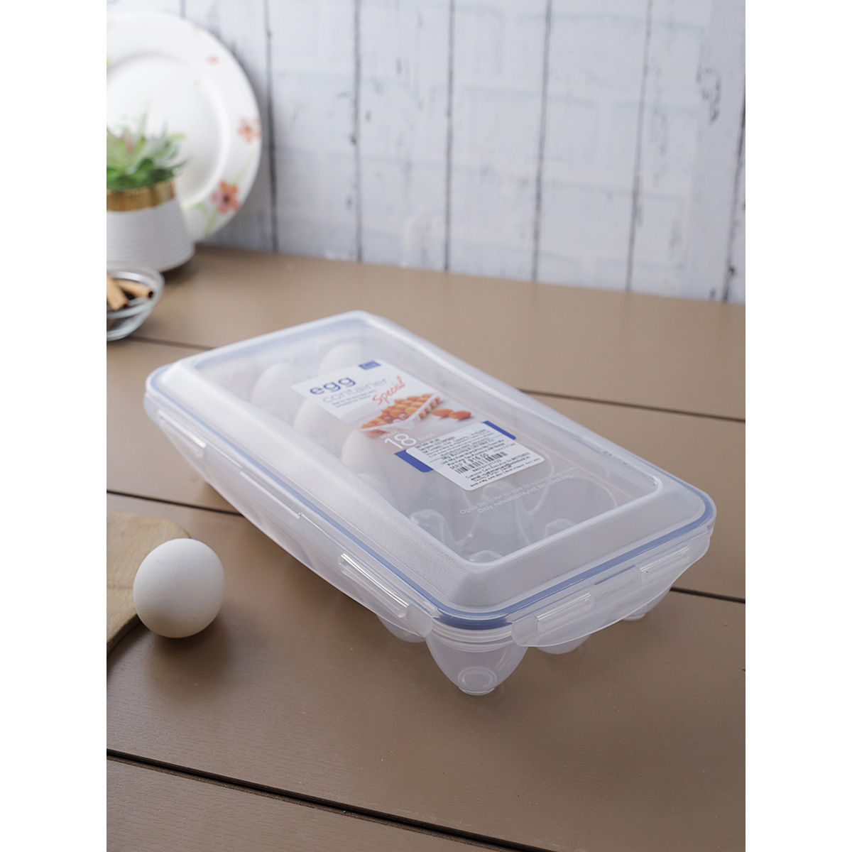 Lock & Lock Classic Plastic Airtight Egg Storage Container With Leak