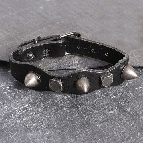 Hammered Studs Double-Wrap Bracelet in Black