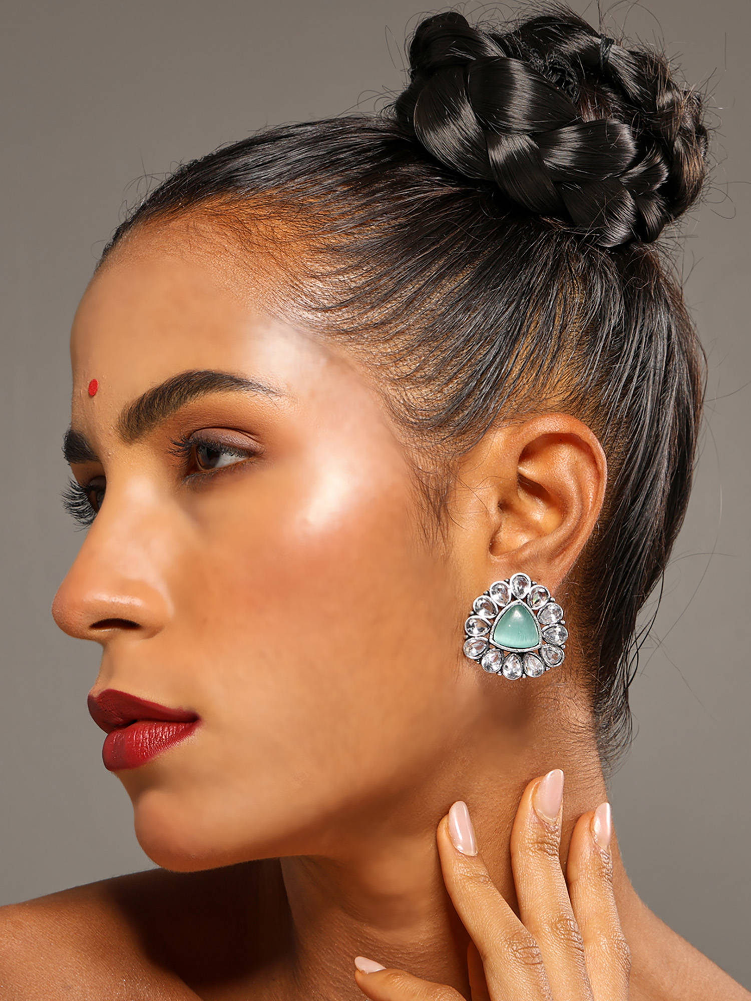 VENI Silver-Plated Artificial Stone Studded Floral Oxidised Stud Earrings