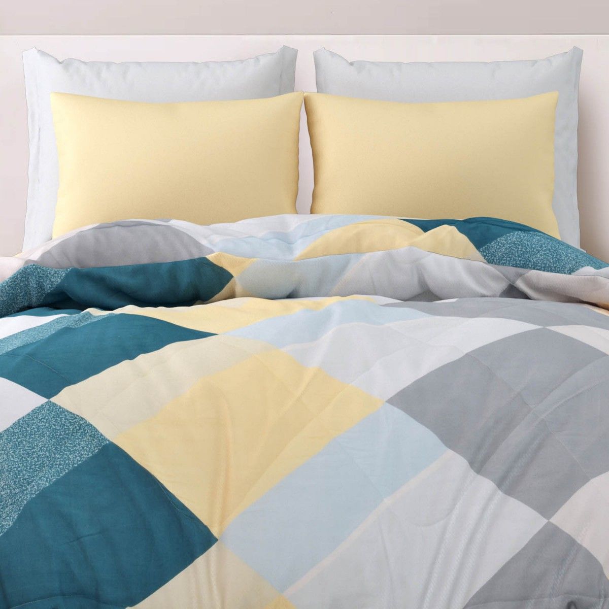 Haus & Kinder Microfibre 150 Gsm Reversible Comforter for Ac Mild