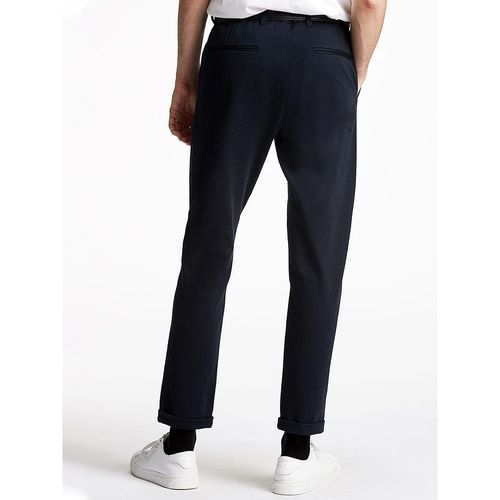 Buy LINDBERGH Mens Solid Slim Fit Cropped Length Trousers Online